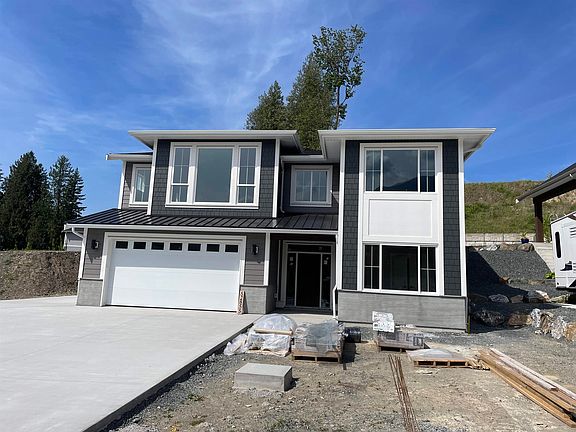 2nd image of 52855 Bunker Rd