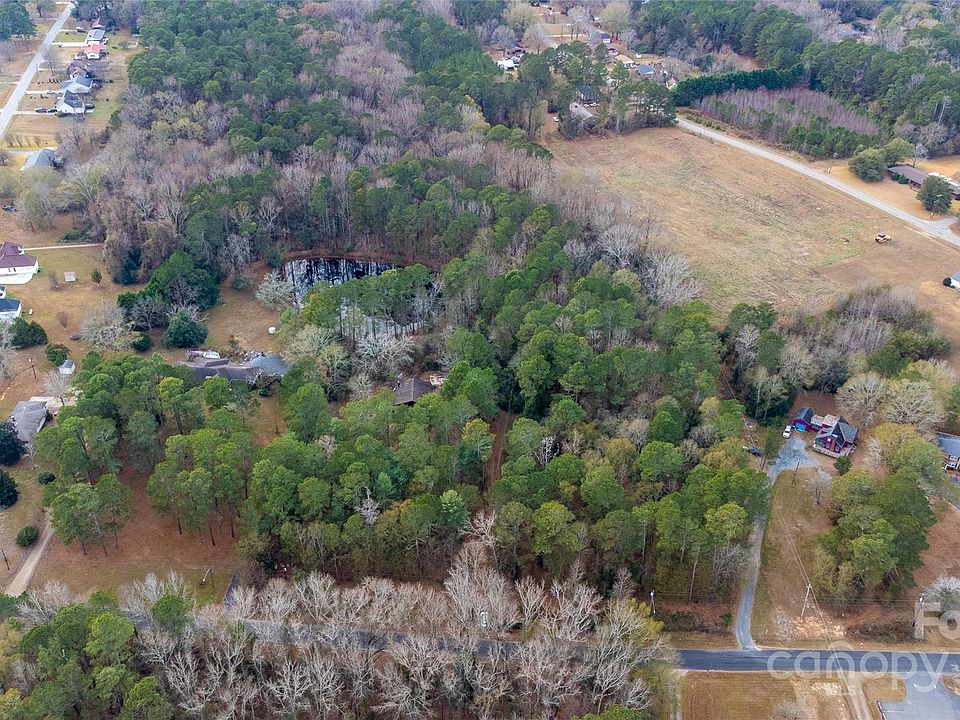 1st image of 152 Moores Lake Rd #2