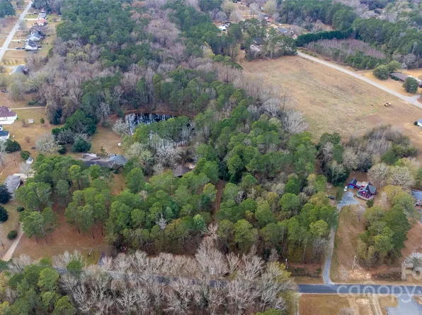 152 Moores Lake Rd #2, Wadesboro, NC 28170