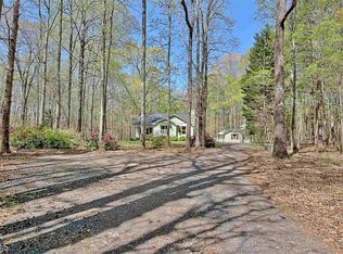 143 Grooms Rd, Fayetteville, GA 30215