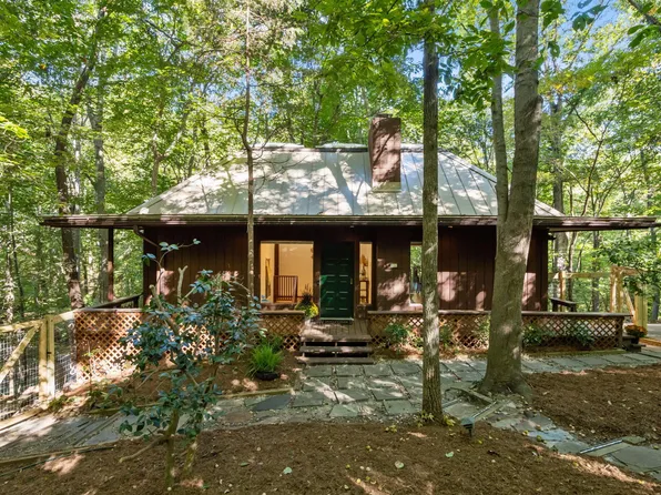 838 Shadylawn Rd, Chapel Hill, NC 27514