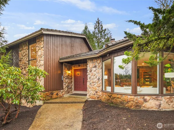 25330 215th Place SE, Maple Valley, WA 98038