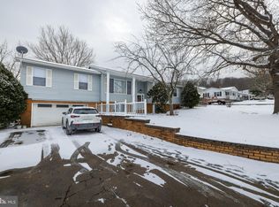 728 Foley Rd, Harrisonburg, VA 22801