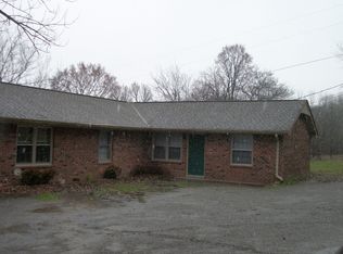 1845 Murfreesboro Rd #B, Lebanon, TN 37090