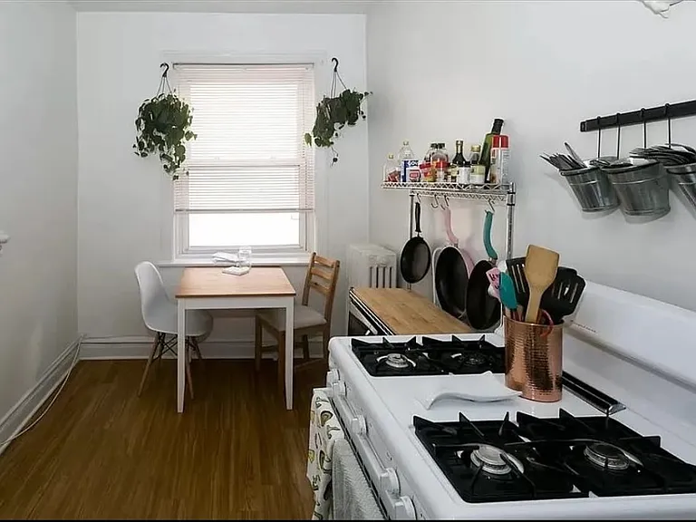 1931 W Crystal St #2A — Photo 8