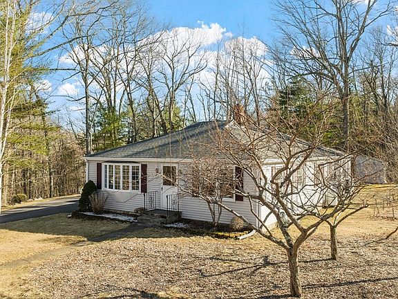 3rd image of 17 Siani Rd