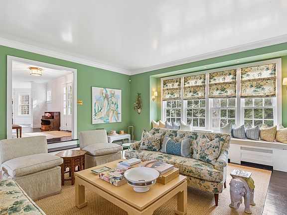 5th image of 80 Water Mill Towd Rd
