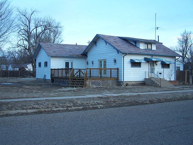 1st image of 521 Arkansas Ave