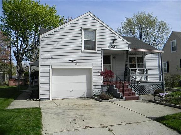 4th image of 231 Curtiss Wright Blvd