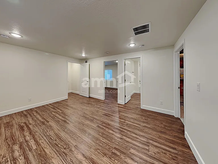 11031 S Kitty Hawk Rd — Photo 25