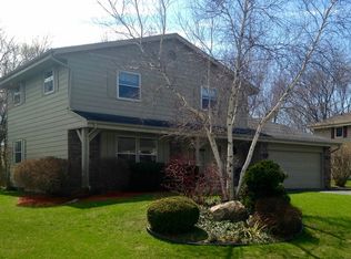 5315 Oak Forest Dr, Racine, WI 53406