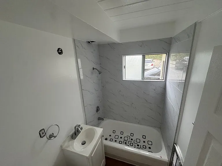 5415 West San Vicente — Photo 13