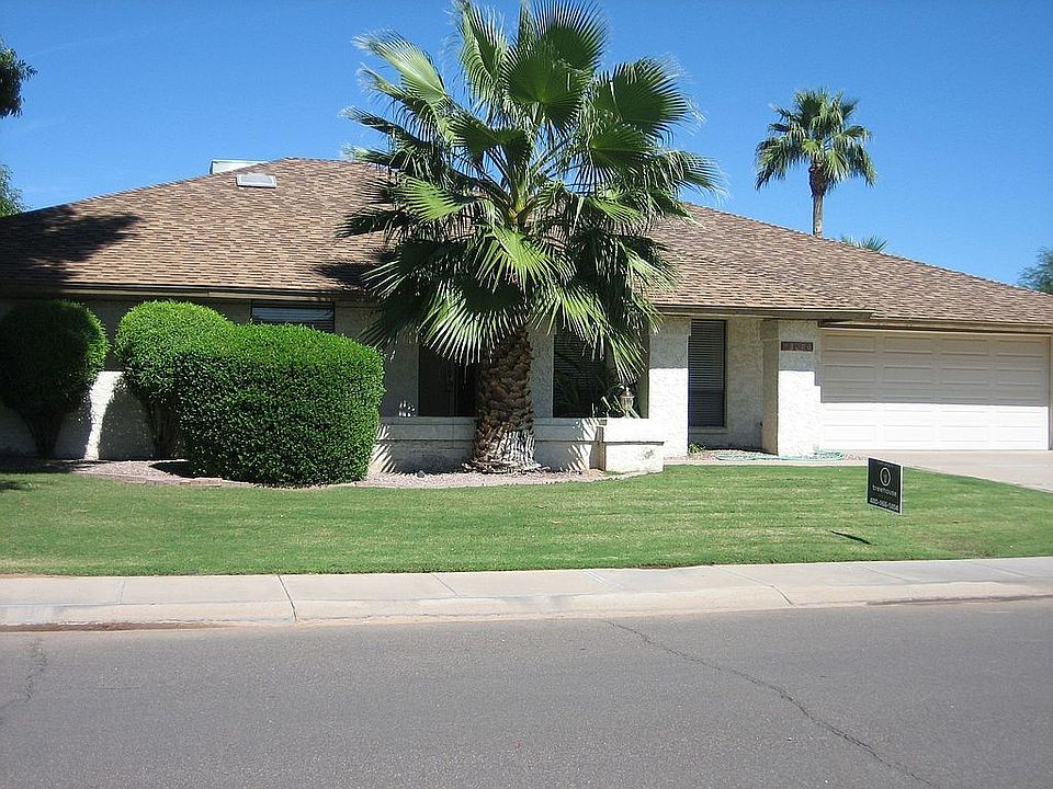 1st image of 1934 E Diamond Dr
