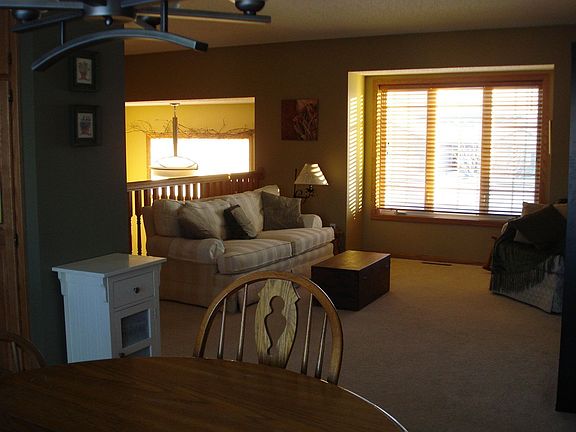 4th image of 1207 Hidden Creek Blvd
