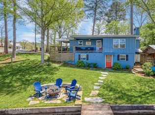 304 Bay Pine Is, Jacksons Gap, AL 36861