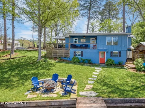 304 Bay Pine Is, Jacksons Gap, AL 36861