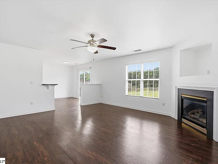 106 Reedy Falls Dr — Photo 8