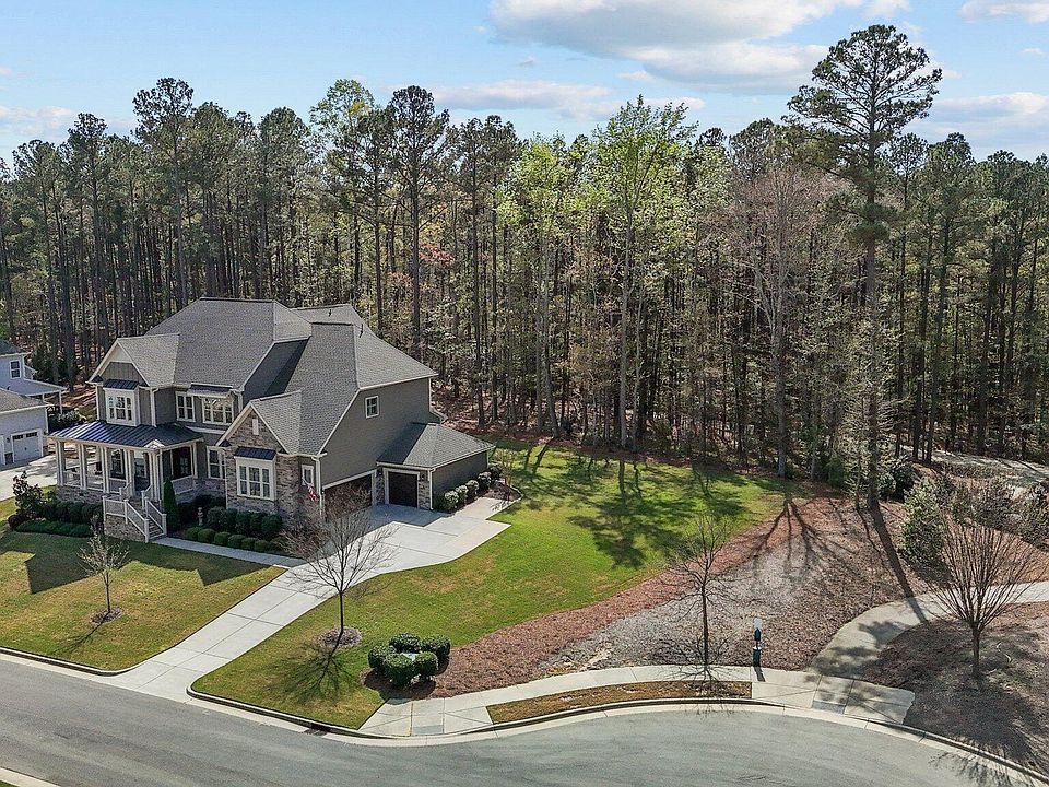 2nd image of 749 Peninsula Forest Pl