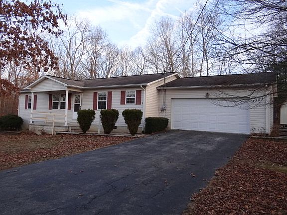 2nd image of 436 Sycamore Dr