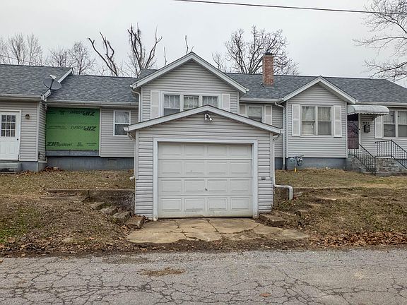 5th image of 401 W Fourth Street