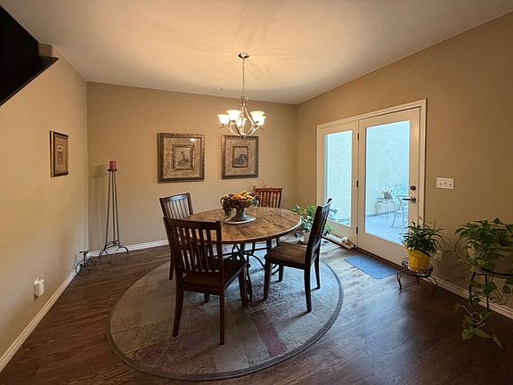 4th image of 5886 S Taft Ln #G