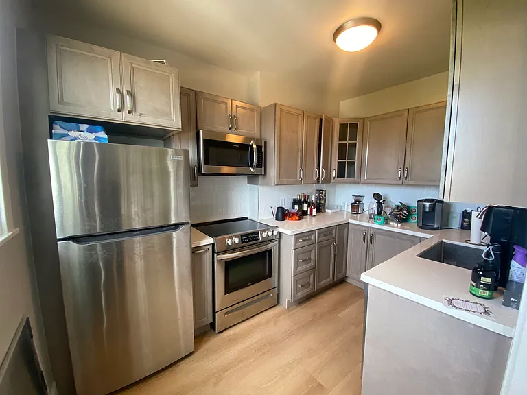 1795 Chestnut St #9 — Photo 6