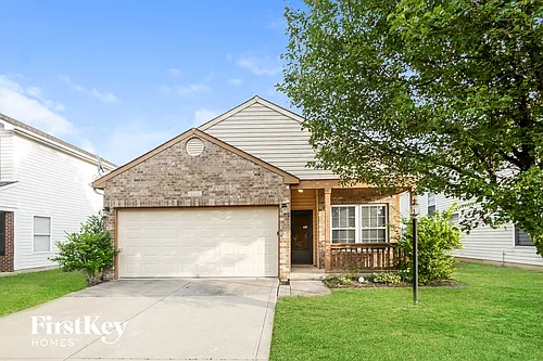 8119 Corktree Dr Photo 1