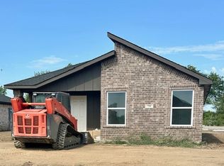 733 Elm St, Seminole, OK 74868