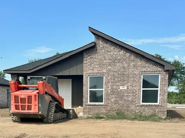 733 Elm St, Seminole, OK 74868