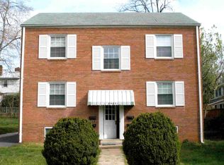 4023 18th Rd N APT 1A, Arlington, VA 22207