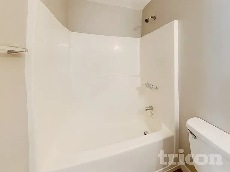 531 Griffith Dr — Photo 9