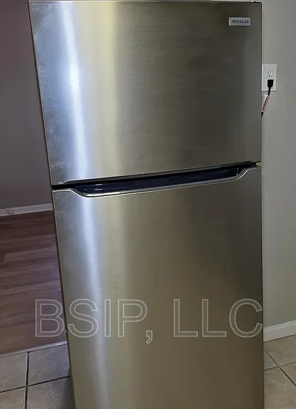1141 NE Chester Ave #2 — Photo 6