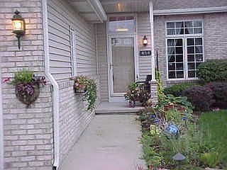 2nd image of 454 Sorin Cir