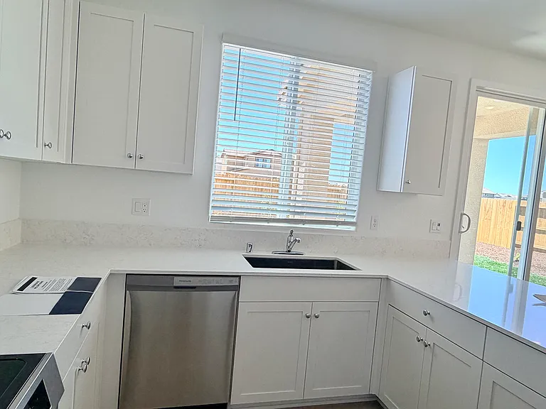 8371 Valpane Way — Photo 10