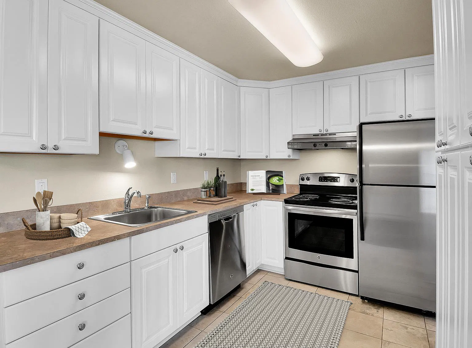 1 bed, 730 sqft, $1,995 — Photo 4