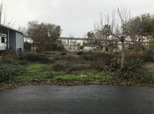 1 Blackberry Ct, Lodi, CA