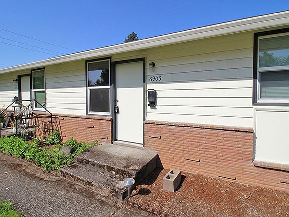 4th image of 6901-6923 NE Prescott St #6905
