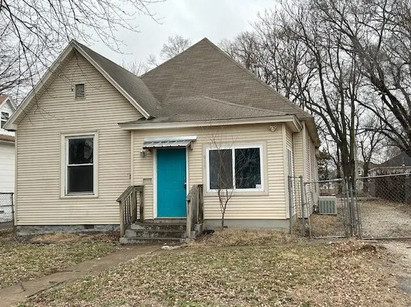 915 W Poplar Street, Springfield, MO 65802