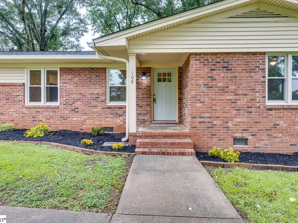 106 Roebuck Dr, Simpsonville, SC 29681