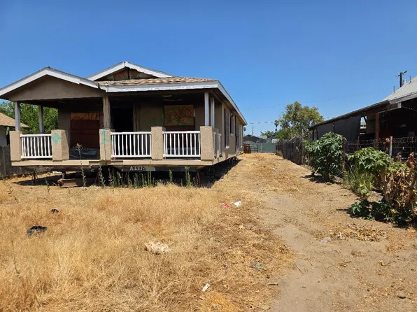 12641 W G St, Biola, CA 93606