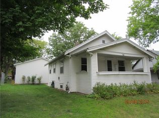 202 28th Street Dr SE, Cedar Rapids, IA 52403