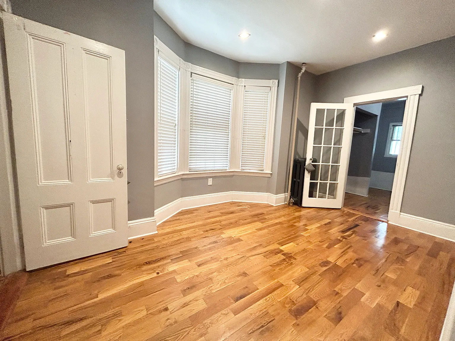 2 bed, 800 sqft, $2,600 — Photo 4