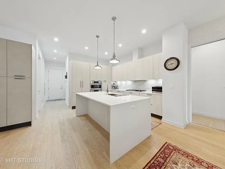 2773 N Hampden Ct #404 — Photo 10