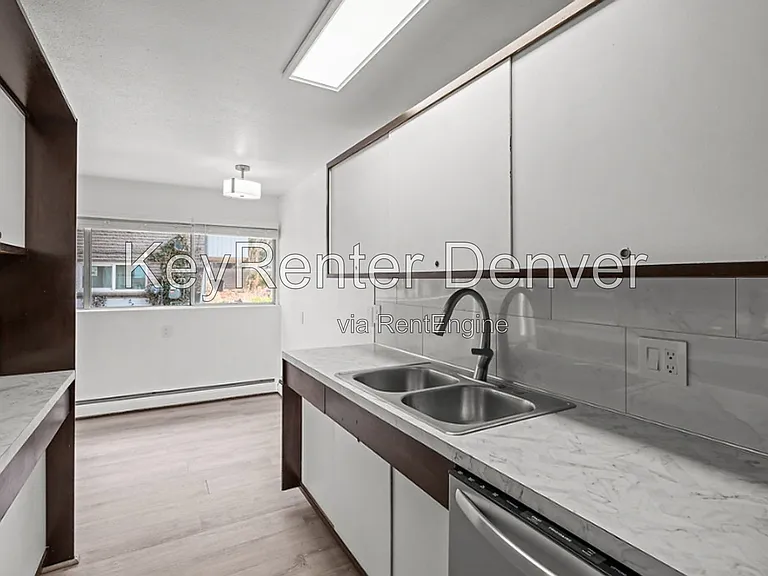 11755 W 17th Ave — Photo 7