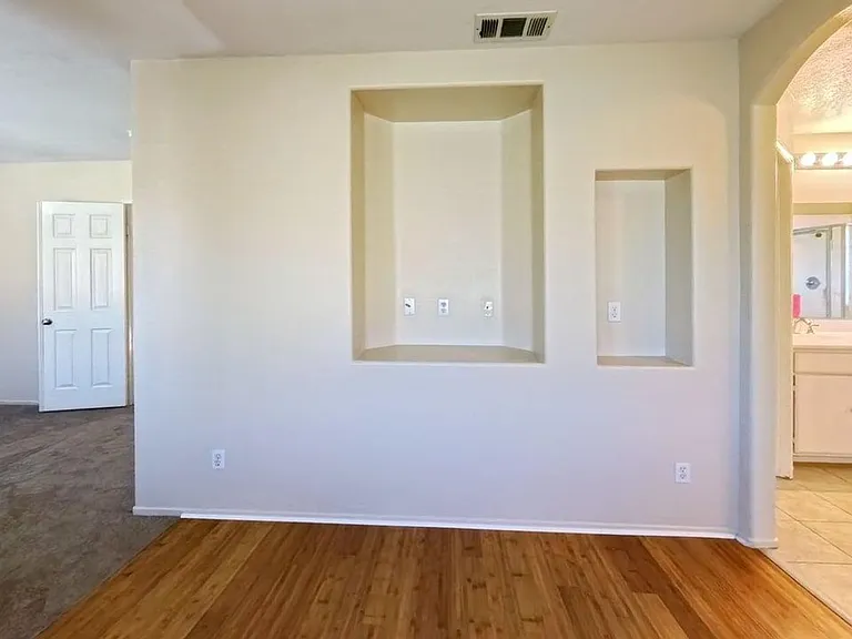 2226 Willowbrook Ln — Photo 25