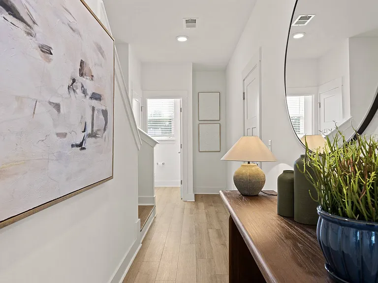 Northside Townhomes — Photo 9