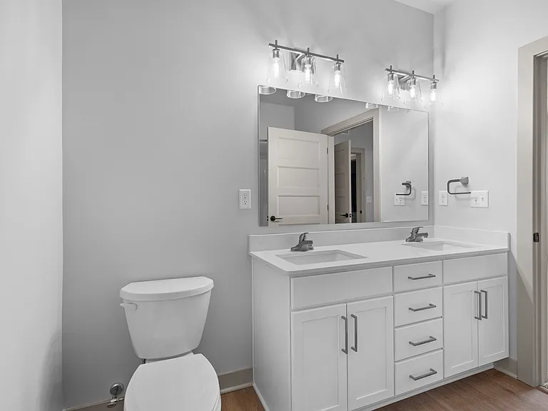 Allure Apartments — Photo 11