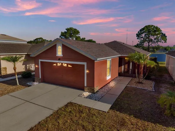 8035 Canterbury Lake Blvd, Tampa, FL 33619
