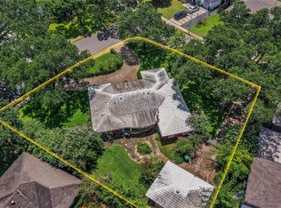 905 Bay Oaks Rd, Houston, TX 77008