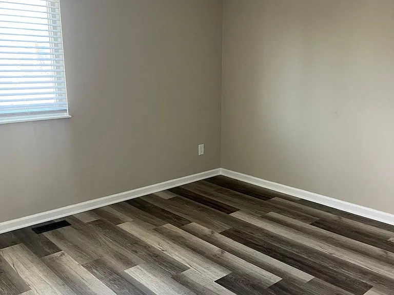 5850 Baytree Dr — Photo 21